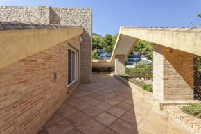Villa moderna con bonitas vista